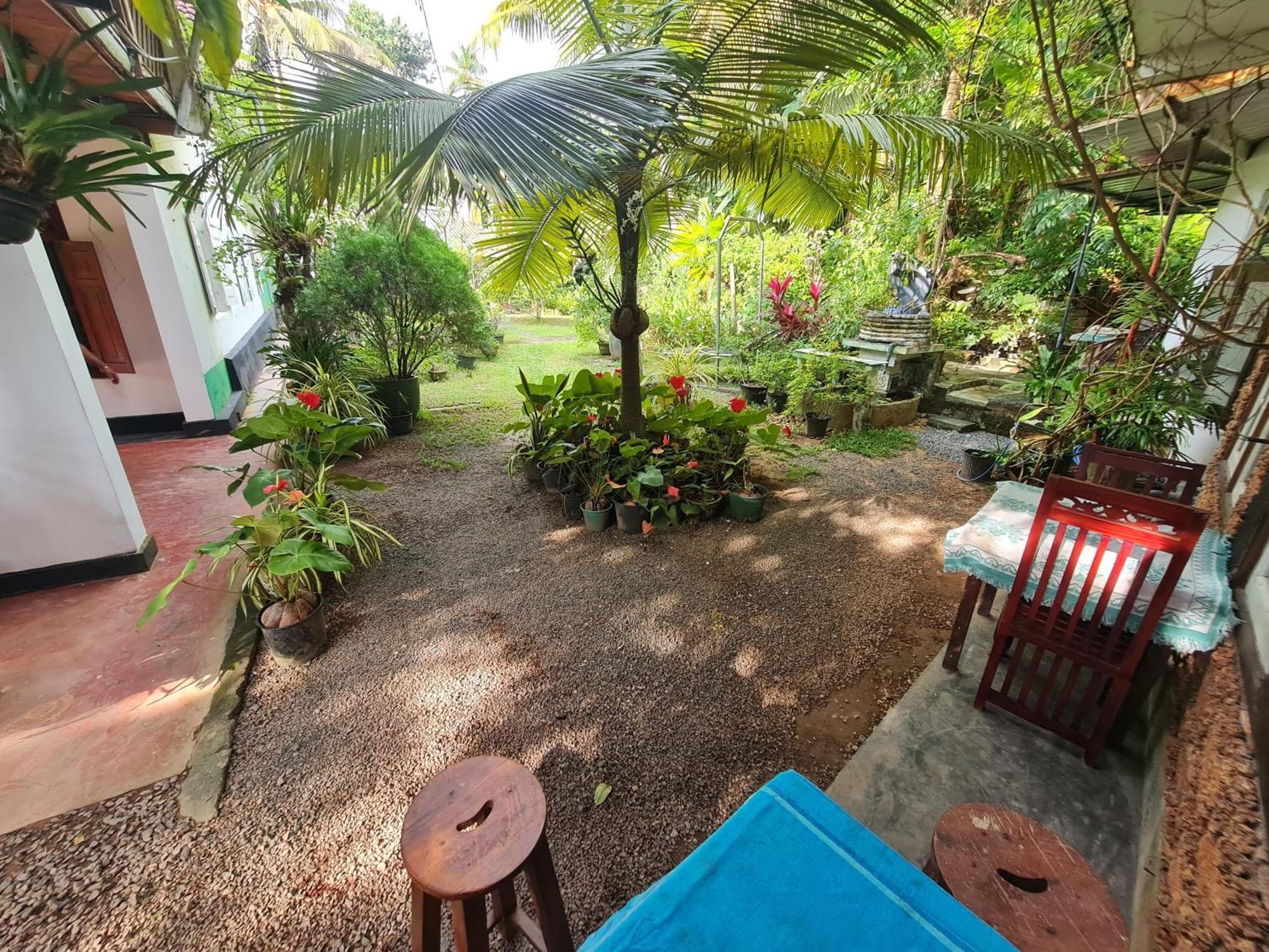 Hill Side Kings Villa ฮิกคาดูวา ภายนอก รูปภาพ