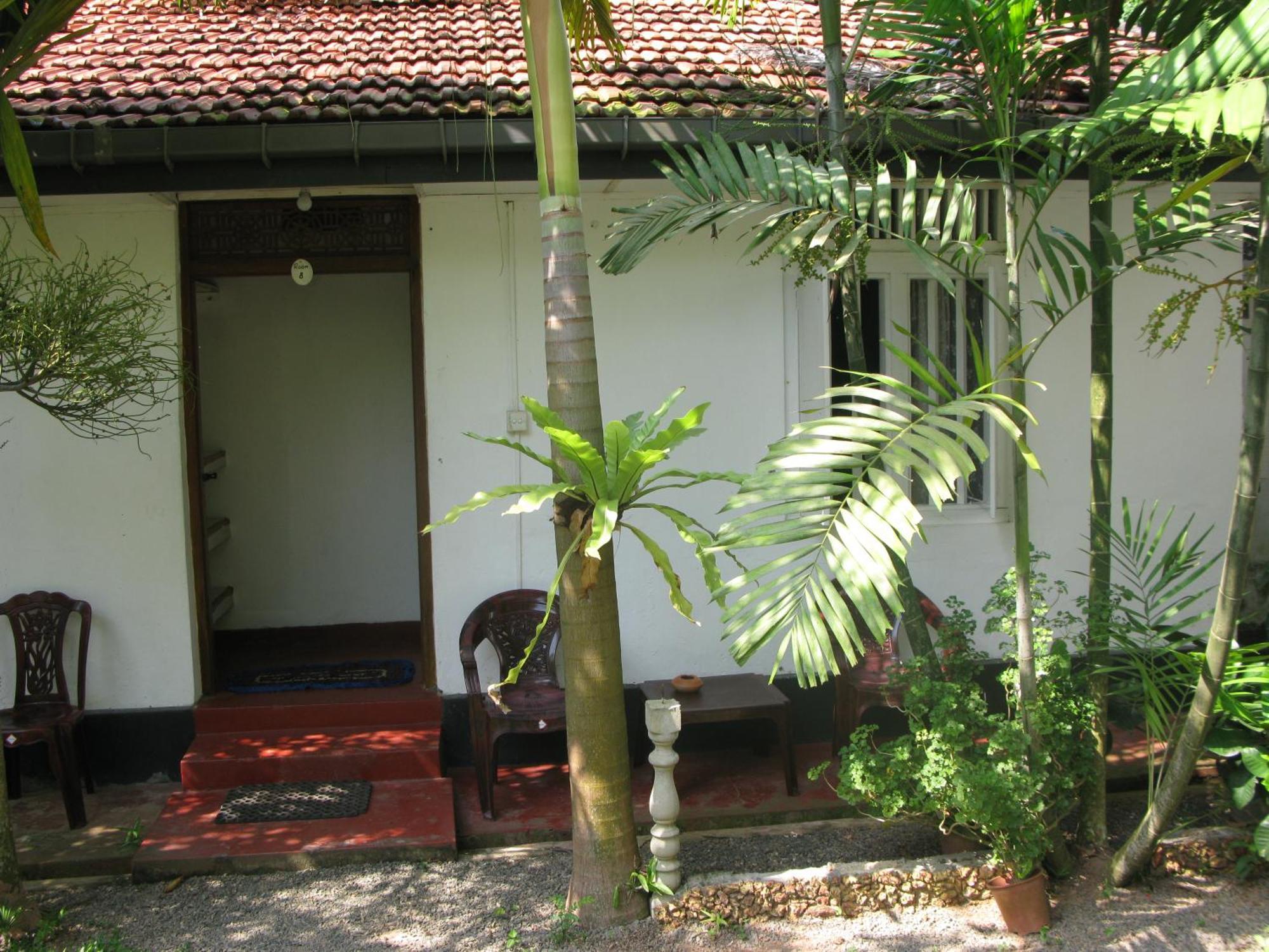 Hill Side Kings Villa ฮิกคาดูวา ภายนอก รูปภาพ